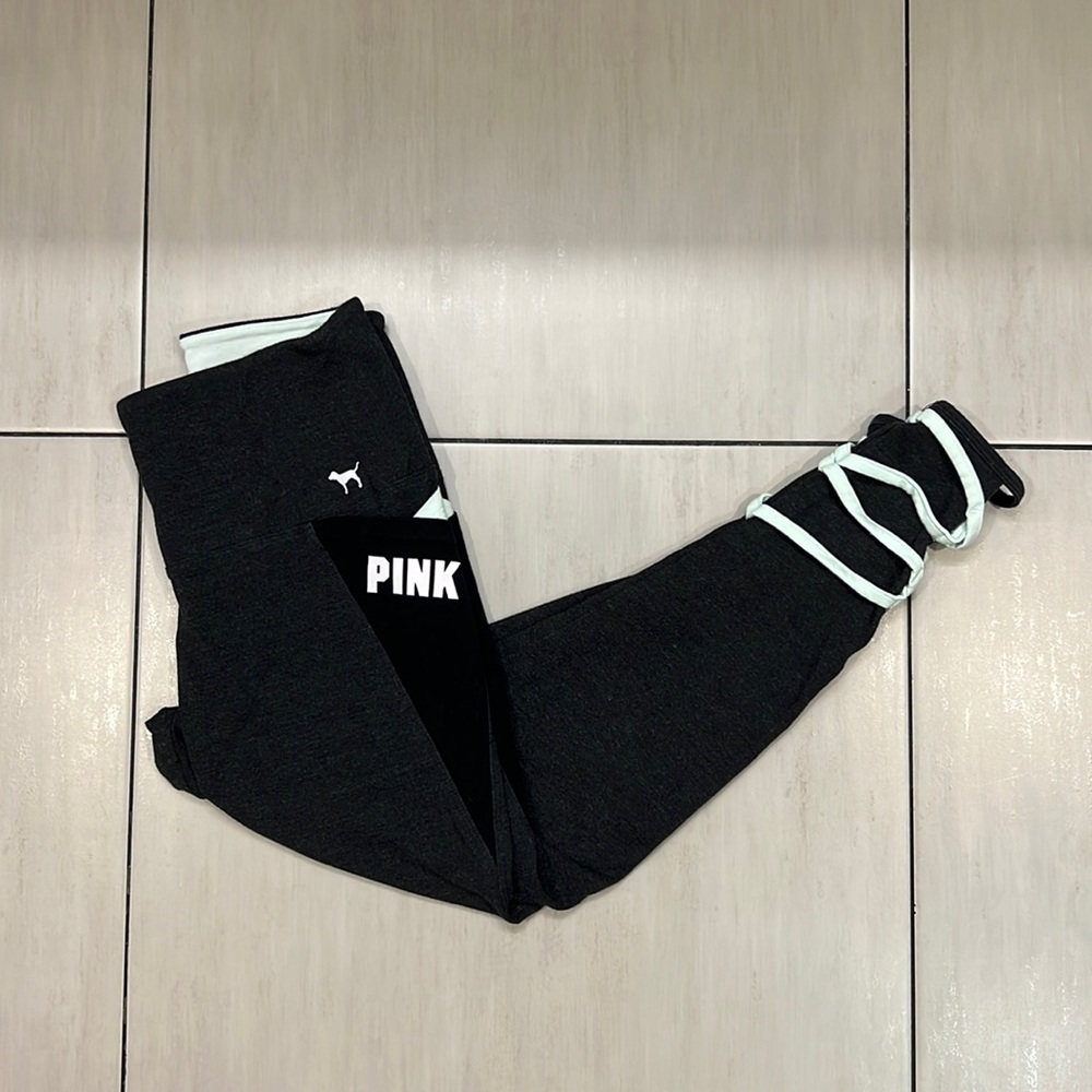 Victoria's Secret PINK Dark Grey & Mint Leggings W/ Leg Detail Size Small